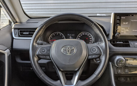 Toyota RAV4, 2022 год, 4 250 000 рублей, 22 фотография