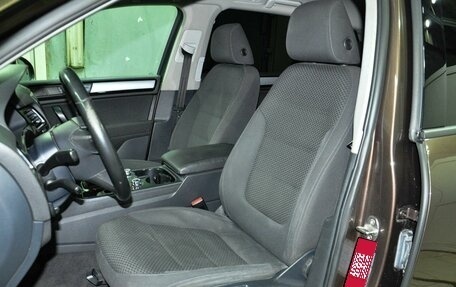 Volkswagen Touareg III, 2011 год, 2 320 003 рублей, 6 фотография