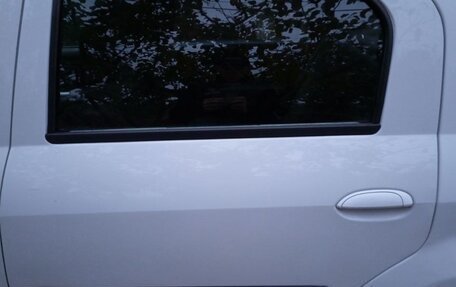 Renault Logan I, 2013 год, 320 000 рублей, 5 фотография