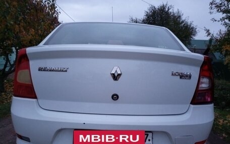 Renault Logan I, 2013 год, 320 000 рублей, 2 фотография