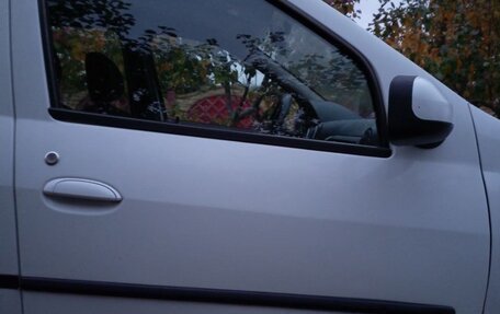 Renault Logan I, 2013 год, 320 000 рублей, 9 фотография