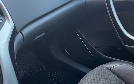 Opel Astra OPC J, 2012 год, 896 000 рублей, 11 фотография