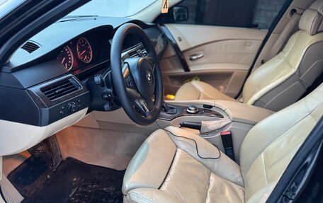 BMW 5 серия, 2006 год, 1 250 000 рублей, 13 фотография