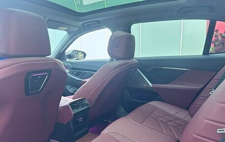 BMW 5 серия, 2024 год, 6 450 000 рублей, 10 фотография