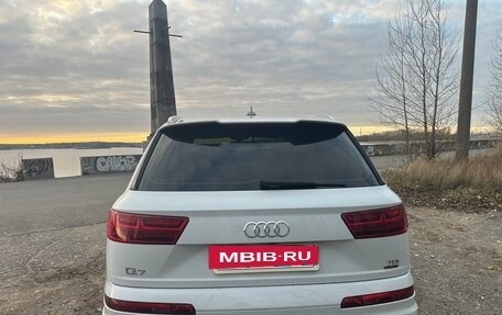Audi Q7, 2016 год, 3 250 000 рублей, 6 фотография
