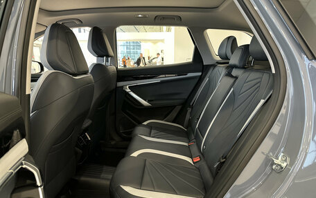 Geely Atlas, 2025 год, 3 760 990 рублей, 8 фотография