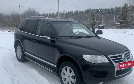 Volkswagen Touareg III, 2008 год, 790 000 рублей, 2 фотография