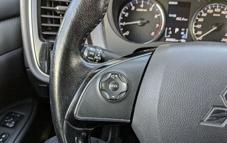 Mitsubishi Outlander III рестайлинг 3, 2016 год, 1 450 000 рублей, 25 фотография