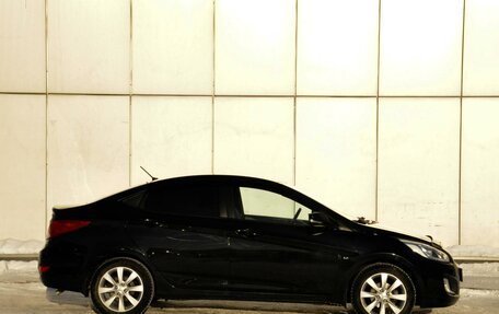 Hyundai Solaris II рестайлинг, 2013 год, 770 000 рублей, 5 фотография