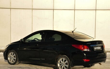 Hyundai Solaris II рестайлинг, 2013 год, 770 000 рублей, 2 фотография