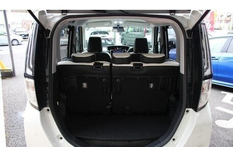 Toyota Roomy I, 2021 год, 1 100 000 рублей, 10 фотография
