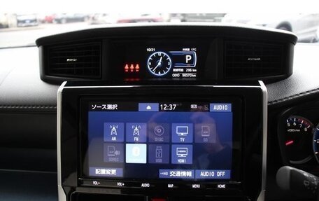 Toyota Roomy I, 2021 год, 1 100 000 рублей, 11 фотография