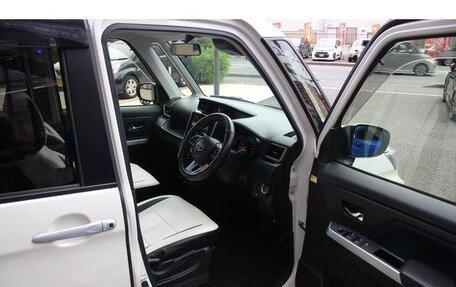 Toyota Roomy I, 2021 год, 1 100 000 рублей, 16 фотография