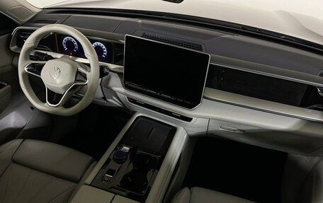 Volkswagen Teramont, 2025 год, 6 100 000 рублей, 12 фотография