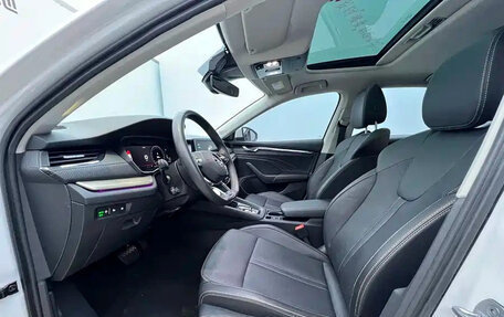 Skoda Octavia IV, 2022 год, 1 899 000 рублей, 10 фотография