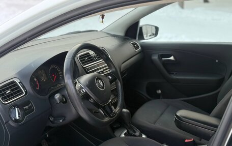 Volkswagen Polo VI (EU Market), 2017 год, 1 100 000 рублей, 6 фотография