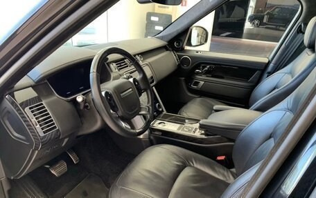 Land Rover Range Rover IV рестайлинг, 2019 год, 7 400 000 рублей, 4 фотография