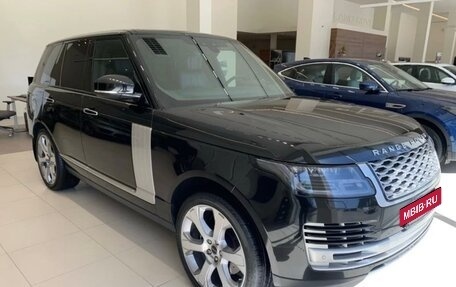 Land Rover Range Rover IV рестайлинг, 2019 год, 7 400 000 рублей, 2 фотография