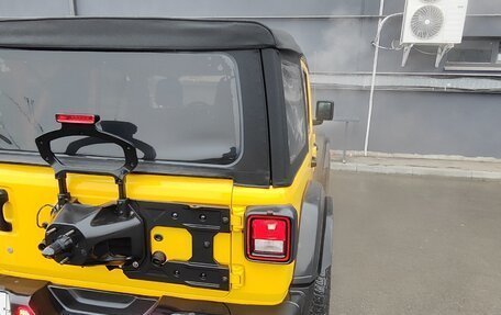 Jeep Wrangler, 2020 год, 2 700 000 рублей, 3 фотография