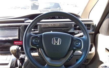 Honda Stepwgn IV, 2020 год, 2 600 000 рублей, 8 фотография