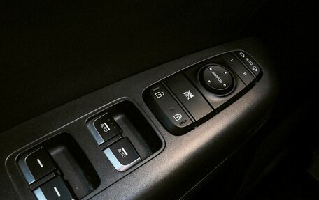 KIA Sportage IV рестайлинг, 2018 год, 2 449 000 рублей, 13 фотография