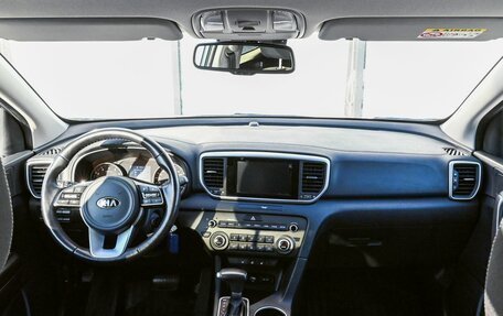 KIA Sportage IV рестайлинг, 2018 год, 2 449 000 рублей, 15 фотография