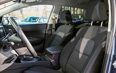 KIA Sportage IV рестайлинг, 2018 год, 2 449 000 рублей, 17 фотография