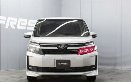 Toyota Voxy III, 2014 год, 1 730 000 рублей, 3 фотография