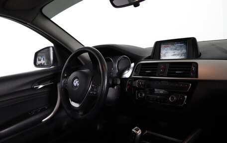 BMW 1 серия, 2018 год, 1 799 990 рублей, 12 фотография