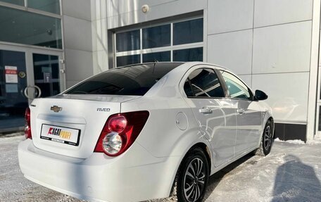 Chevrolet Aveo III, 2014 год, 890 000 рублей, 4 фотография
