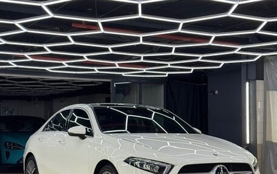 Mercedes-Benz A-Класс, 2020 год, 3 550 000 рублей, 1 фотография