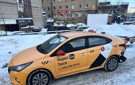 Hyundai Solaris II рестайлинг, 2021 год, 770 000 рублей, 1 фотография