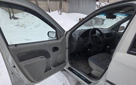 Renault Logan I, 2005 год, 265 000 рублей, 10 фотография