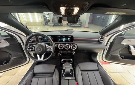 Mercedes-Benz A-Класс, 2020 год, 3 550 000 рублей, 6 фотография