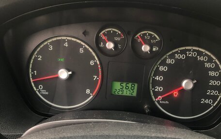 Ford Focus II рестайлинг, 2005 год, 380 000 рублей, 9 фотография