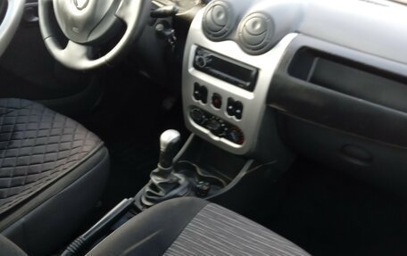 Renault Logan I, 2012 год, 355 000 рублей, 3 фотография