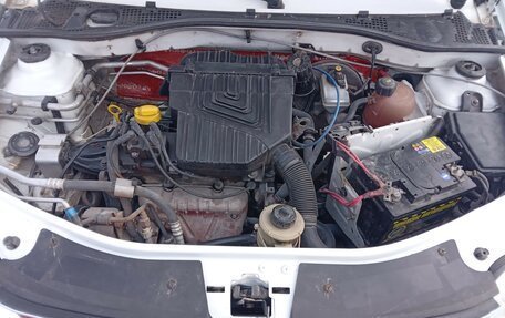 Renault Logan I, 2012 год, 355 000 рублей, 4 фотография