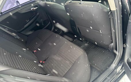 Toyota Corolla, 2011 год, 990 000 рублей, 10 фотография