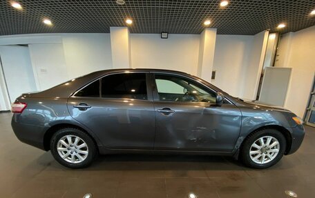 Toyota Camry, 2008 год, 693 000 рублей, 2 фотография