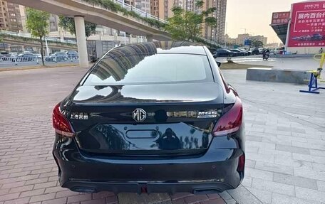 MG 5, 2022 год, 1 080 000 рублей, 4 фотография