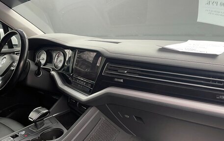 Volkswagen Touareg III, 2019 год, 3 499 888 рублей, 13 фотография