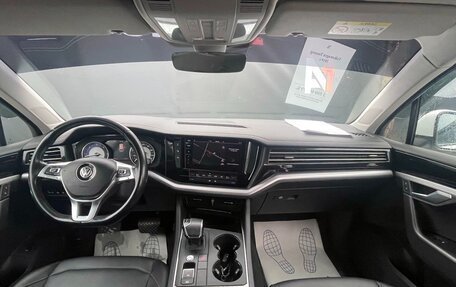 Volkswagen Touareg III, 2019 год, 3 499 888 рублей, 12 фотография