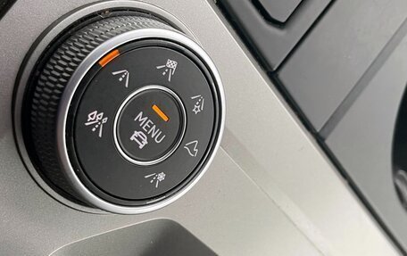 Volkswagen Touareg III, 2019 год, 3 499 888 рублей, 15 фотография