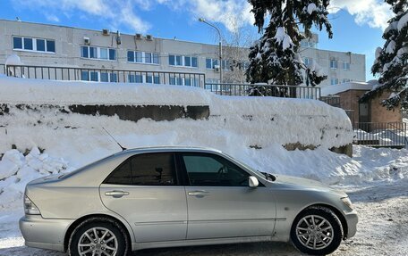 Lexus IS II рестайлинг 2, 2005 год, 1 280 000 рублей, 6 фотография