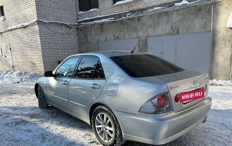 Lexus IS II рестайлинг 2, 2005 год, 1 280 000 рублей, 3 фотография