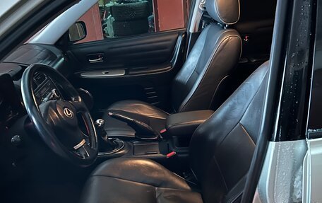 Lexus IS II рестайлинг 2, 2005 год, 1 280 000 рублей, 32 фотография