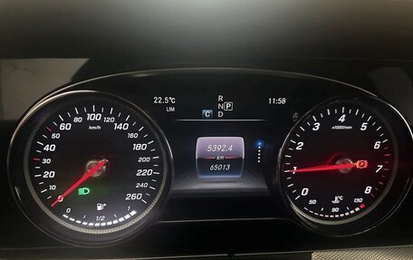 Mercedes-Benz E-Класс, 2019 год, 3 300 000 рублей, 2 фотография