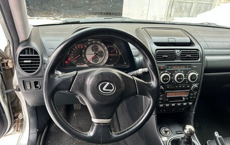 Lexus IS II рестайлинг 2, 2005 год, 1 280 000 рублей, 33 фотография