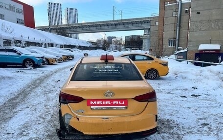 Hyundai Solaris II рестайлинг, 2021 год, 770 000 рублей, 4 фотография