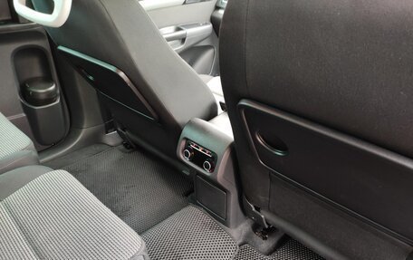 Volkswagen Sharan II, 2013 год, 1 199 999 рублей, 10 фотография